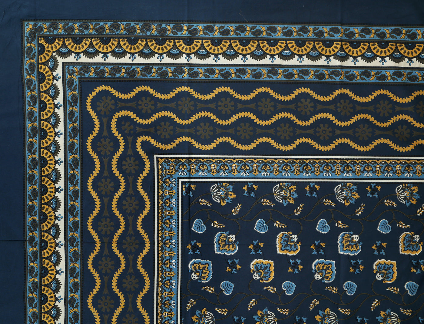Braise Premium | Super King Size 108 x 108 in | 100% Pure Cotton | Double Bedsheet with 2 Pillow Covers (Garden of Eden Design)