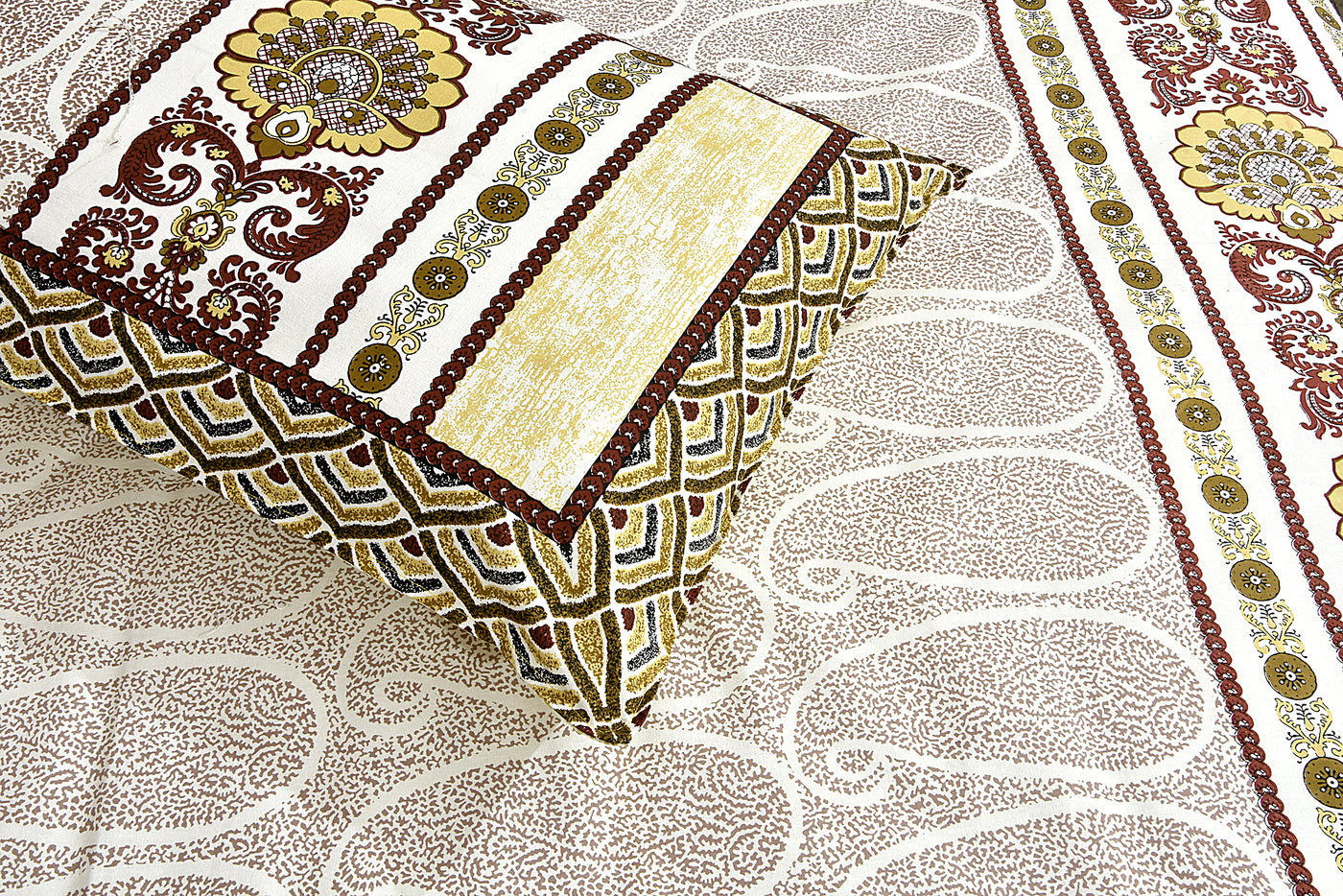 Braise Premium | Full Size 95 x 108 in | 100% Pure Cotton | Double Bedsheet with 2 Pillow Covers (Block Buti Design)
