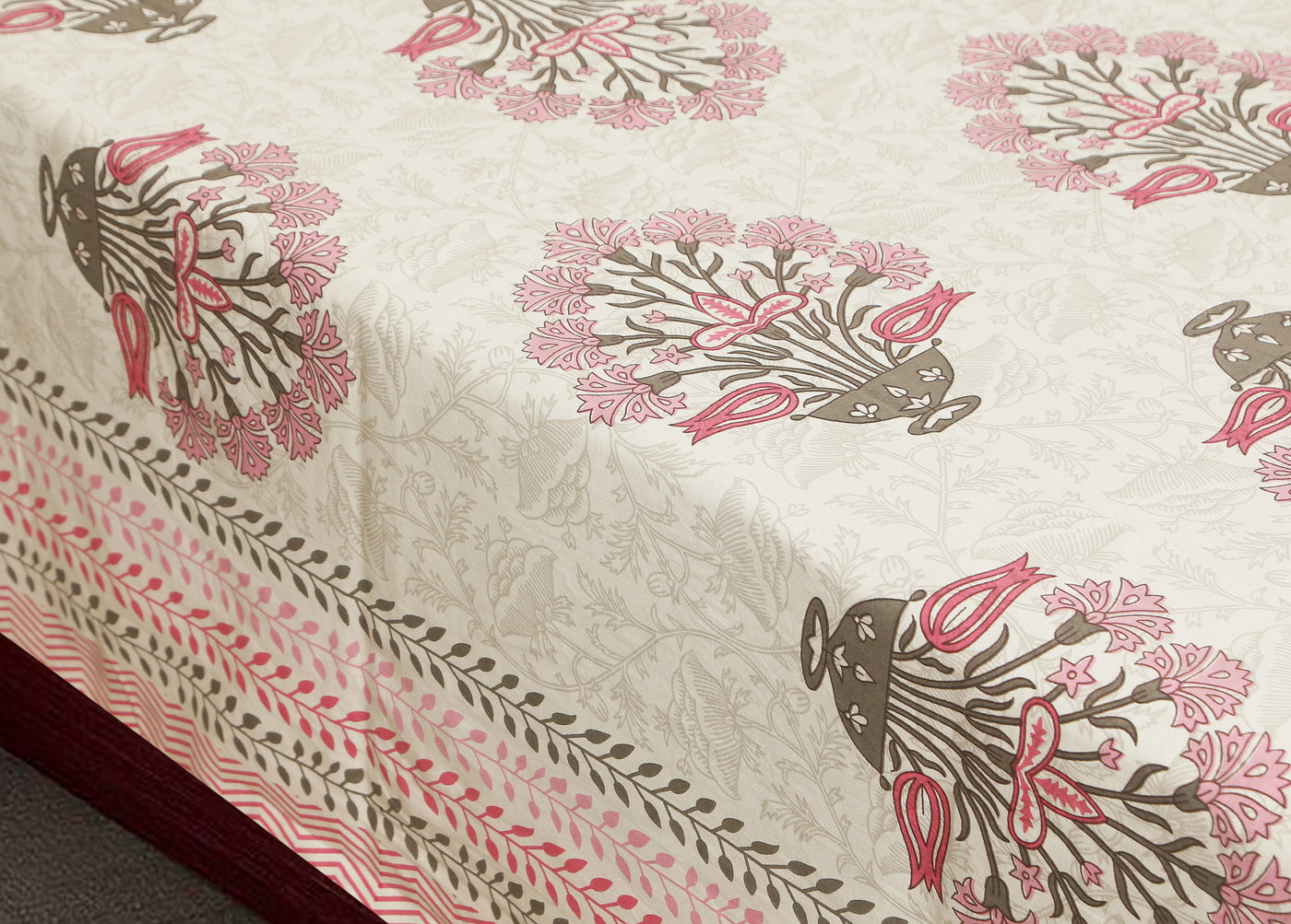 Braise Premium | King Size 90 x 108 in | 100% Pure Cotton | Double Bedsheet with 2 Pillow Covers FT05