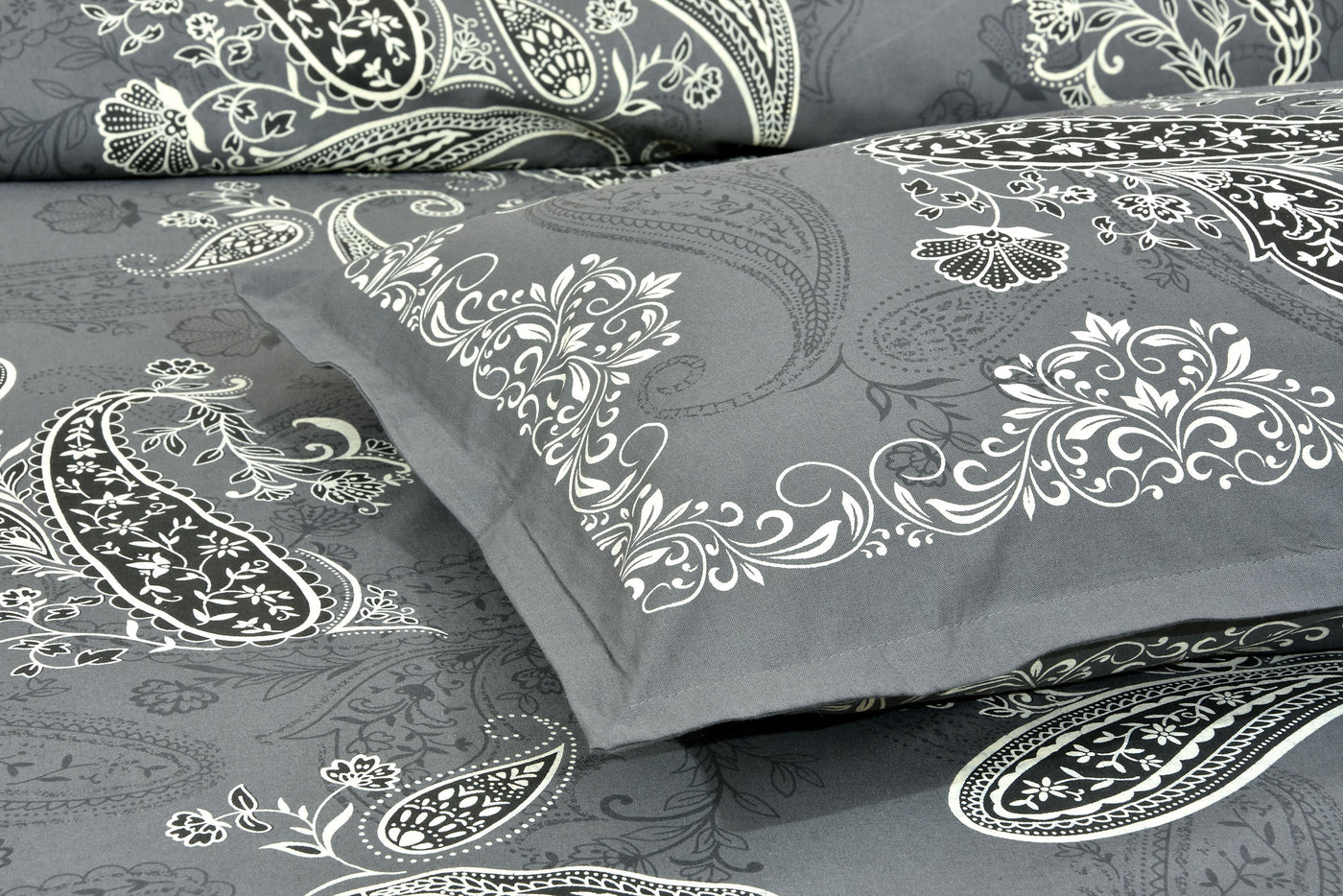 Braise Premium | King Size 100 x 108 in | 100% Pure Cotton | Bedsheet For Double Bed with 2 Pillow Covers