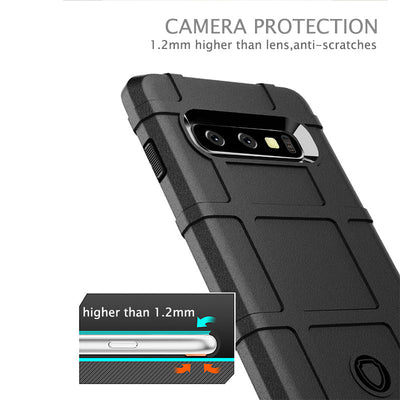 Samsung Galaxy S10e raised edges to provide full protection